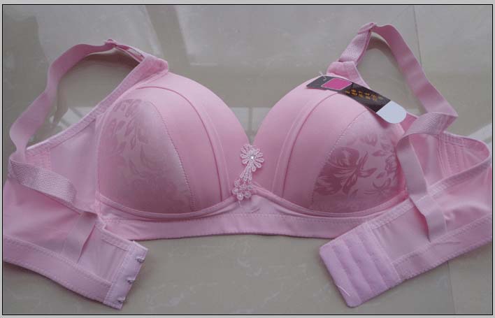 Top Mother's Bra Deep V Push U - مراجعة T Shirt Bra Seamless وسعره