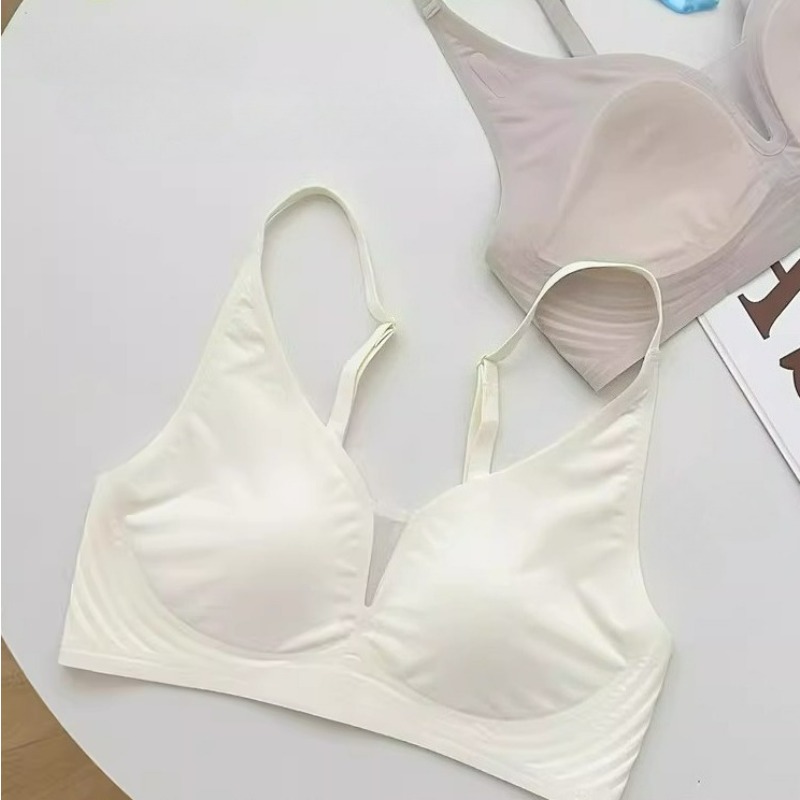 Large Bust Minimizer Bra Thin  - مراجعة T Shirt Bra Seamless وسعره