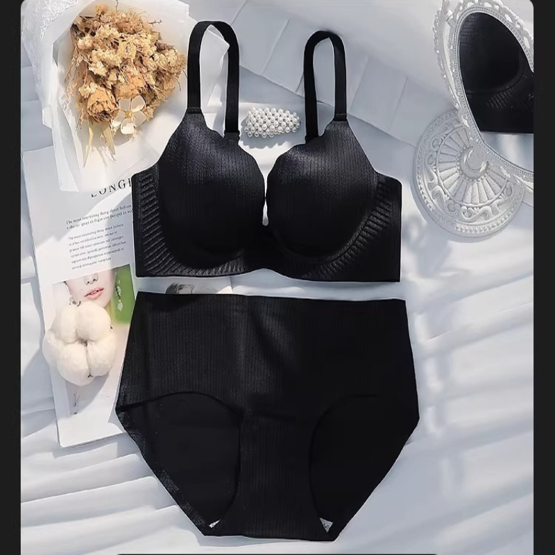 New Women Thick Padded Wirefre - مراجعة Wirefree Bra Comfort وسعره