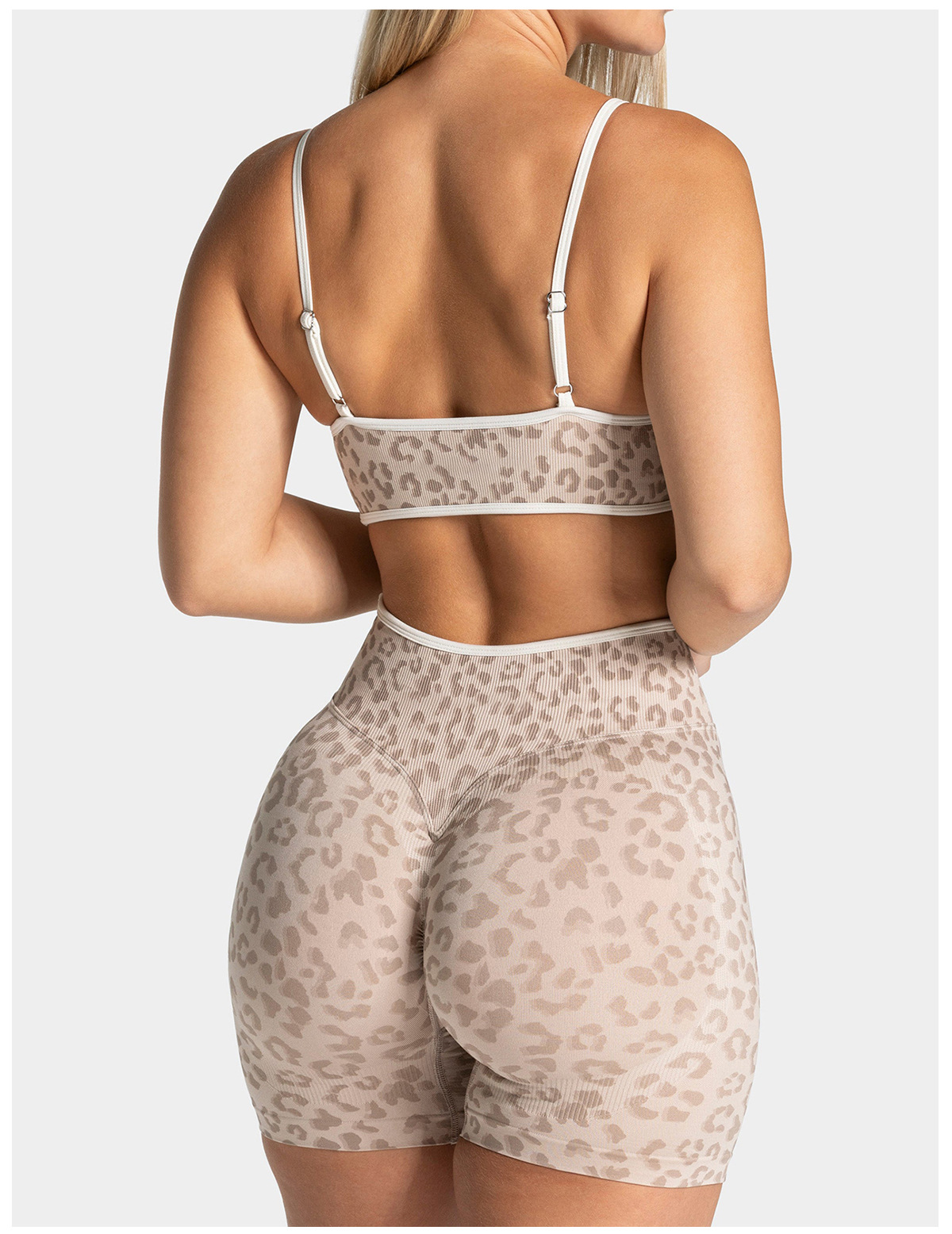 Leopard Print Sports Bra Women - مراجعة Wirefree Bra Comfort وسعره