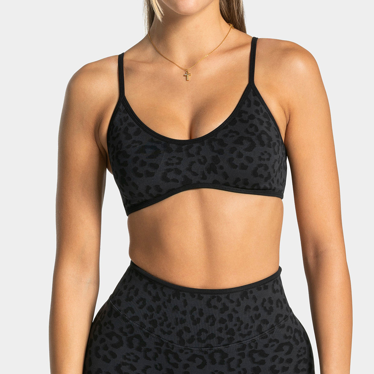 Leopard Print Sports Bra Women - مراجعة Wirefree Bra Comfort وسعره