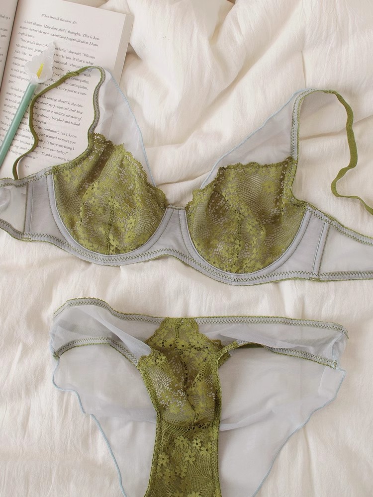 Vintage Splice Underwear Set S - مراجعة Plunge Bra Push Up وسعره