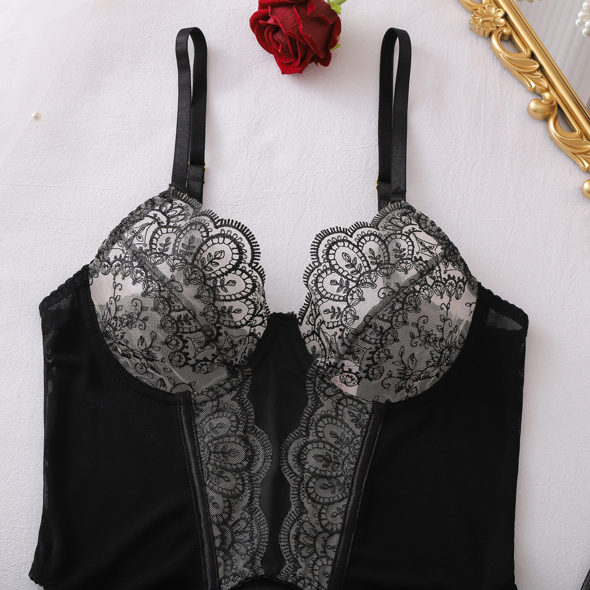 See Through Lace Erotic Set Wo - مراجعة Sheer Bra Lace وسعره