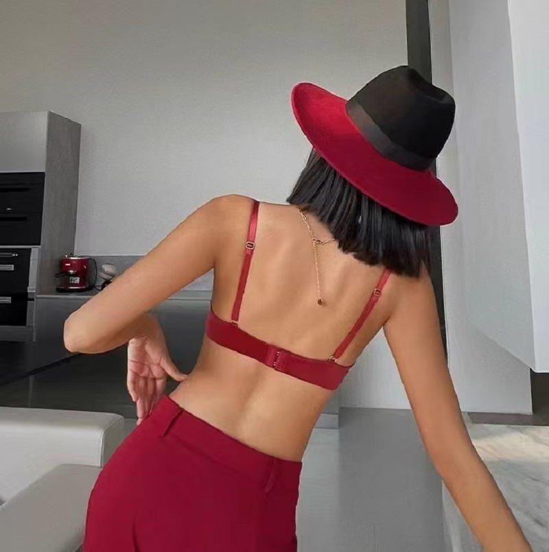 Sexy Satin Lingerie Set for Wo - مراجعة Minimizer Bra Women وسعره