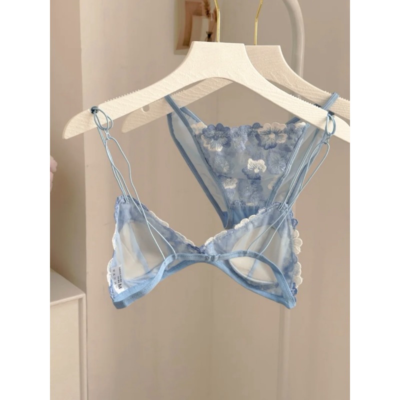 French Triangle Cup Bralette E - مراجعة Lace Bralette Set وسعره