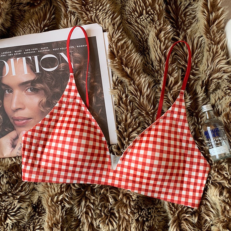 Lightweight French Satin Seaml - مراجعة Wirefree Bra Comfort وسعره