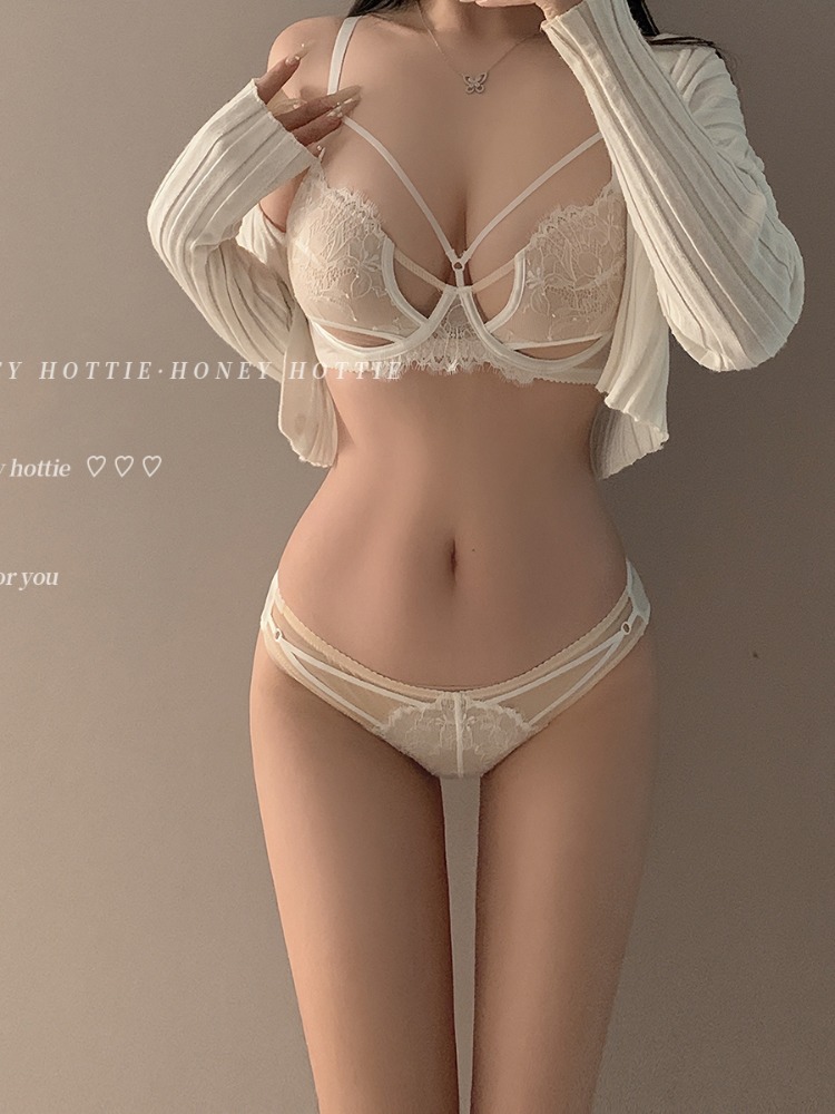 Comfort French Sheer Bra Large - مراجعة Minimizer Bra Women وسعره